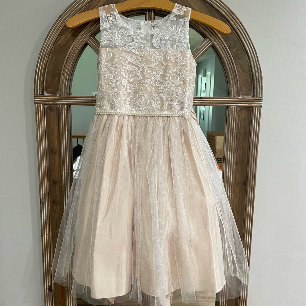 Ivory & Cream Flower Girl Dress Size 8